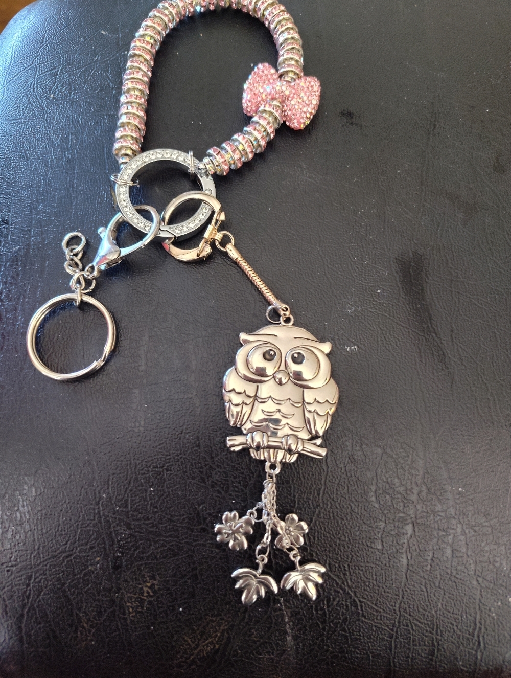 Ganze Vintage Metal Owl Keychain Pink Bow Stretchy Sparkly Hand  Wristlet Too 4"